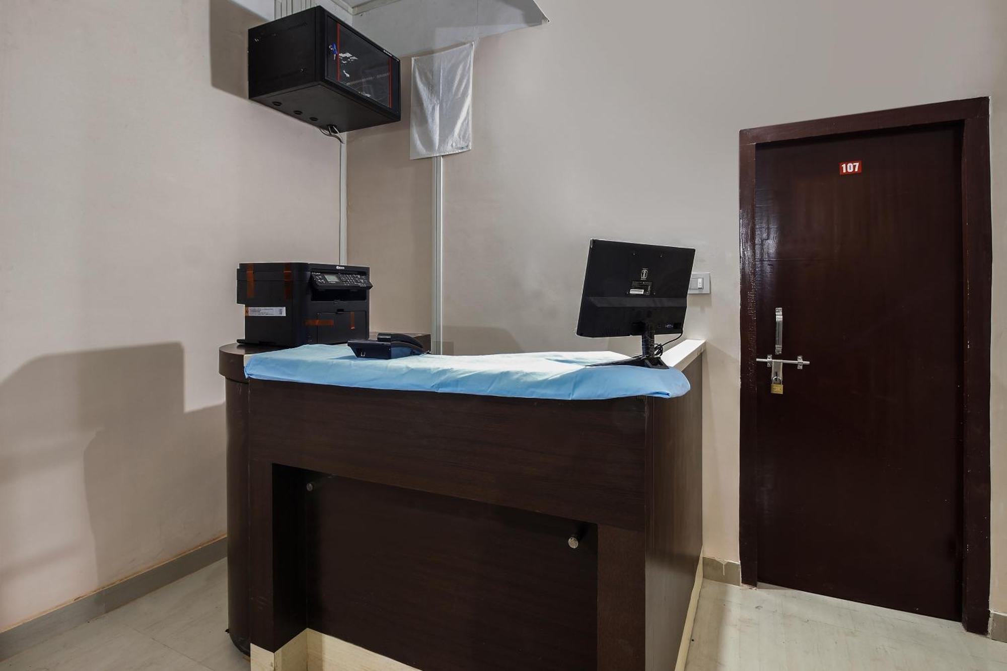 Hotel O Shiva Guest House Guwahati Zewnętrze zdjęcie